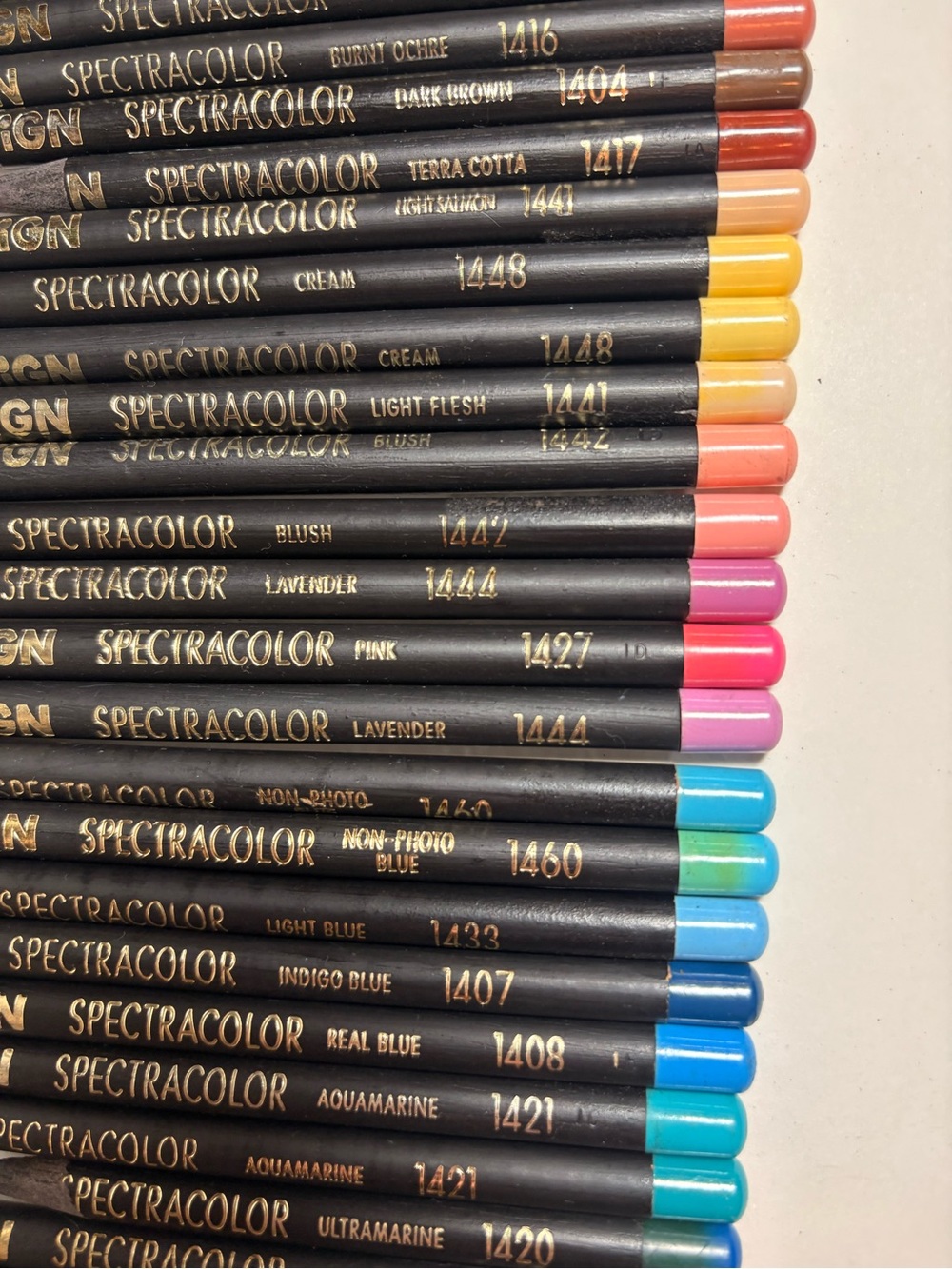 Vintage Faber-Castell Design Spectracolor Pencil Set Assorted Colors 50 of 60 - Picture 6 of 9